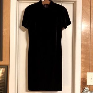 Andrea Polizzi for Rex Lester Neiman Marcus purple velvet dress